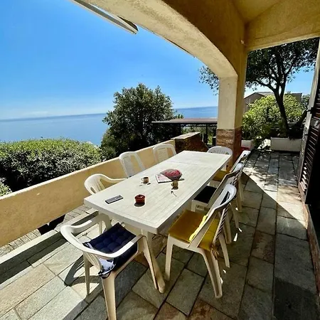 Hotel Miomo Pour 6 A 8 Personnes Avec Vue