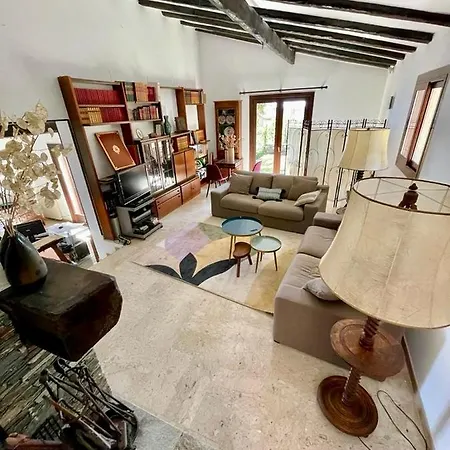 Miomo Pour 6 A 8 Personnes Avec Vue Hotel 4*