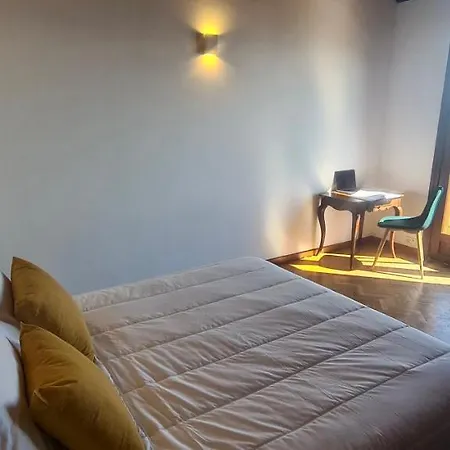 Miomo Pour 6 A 8 Personnes Avec Vue 4*