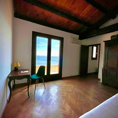 Miomo Pour 6 A 8 Personnes Avec Vue