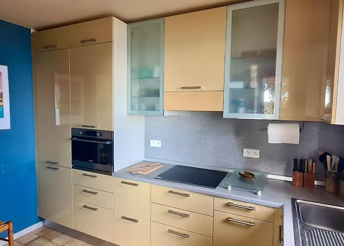 Miomo Pour 6 A 8 Personnes Avec Vue 4* Santa-Maria-di-Lota