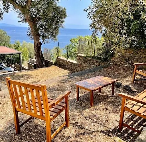 Miomo Pour 6 A 8 Personnes Avec Vue 4* Santa-Maria-di-Lota