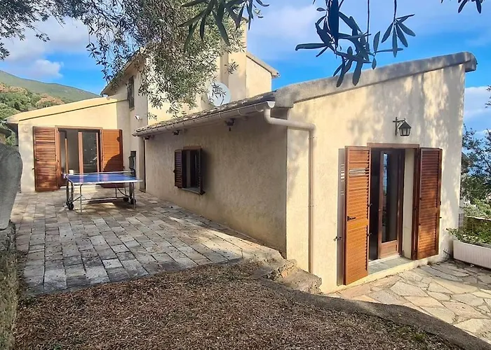 Miomo Pour 6 A 8 Personnes Avec Vue