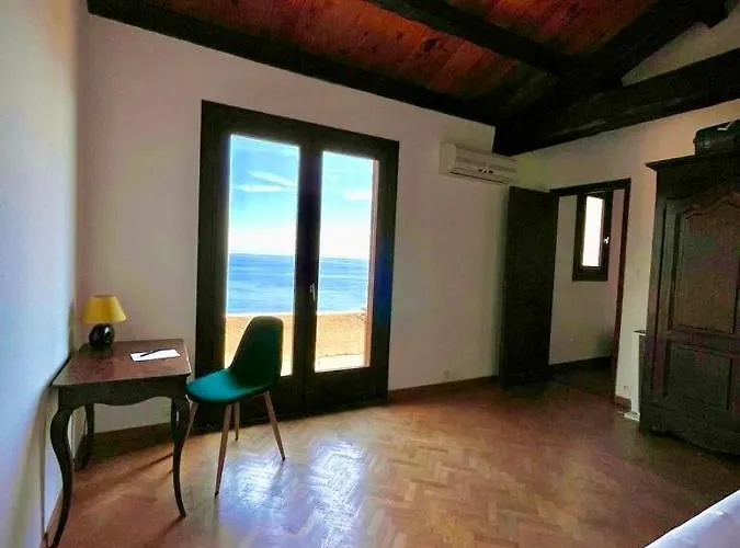 Miomo Pour 6 A 8 Personnes Avec Vue