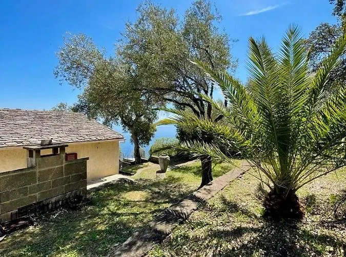 Miomo Pour 6 A 8 Personnes Avec Vue 4* Santa-Maria-di-Lota